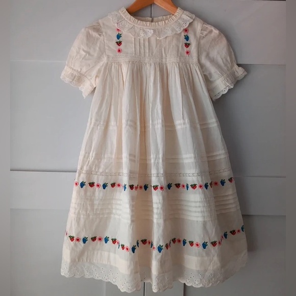 Mini Boden Nostalgic Tiered Cream Dress With Colorful Embroidery - Picture 5 of 14